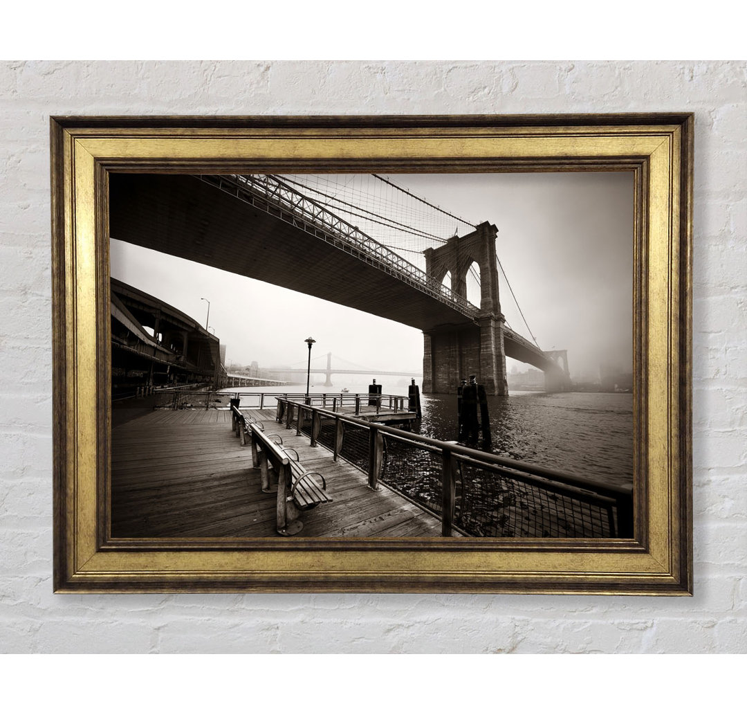 Under The Brooklyn Bridge - Einzelne Bilderrahmen Kunstdrucke