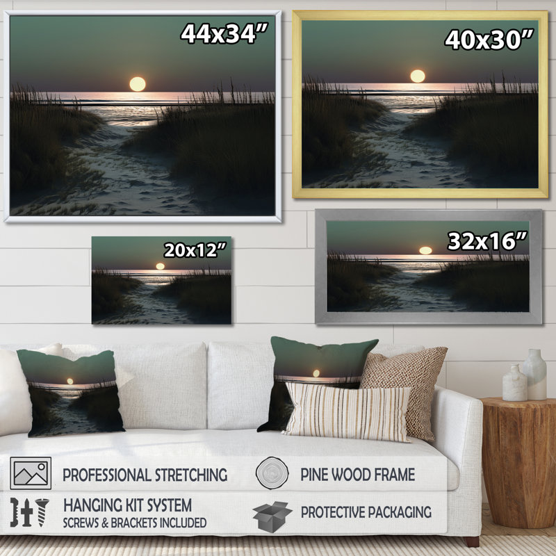 Pleine lune se levant à travers l'herbe de la plage I sur toile, H 34 po x l 44 po x P 1,5 po, Cadre flottant noir