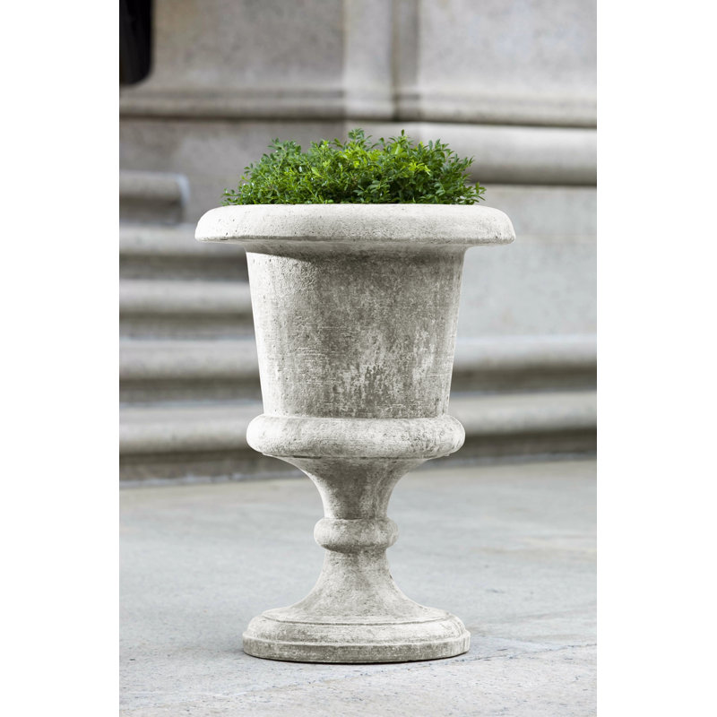 Smithsonian Handmade Planter, Natural