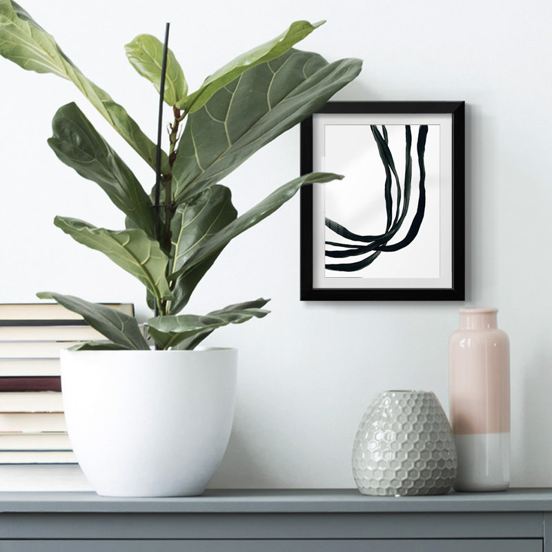 Onyx Ribbon I - Impression encadrée, H 28,5 po x l 20,5 po, Noir