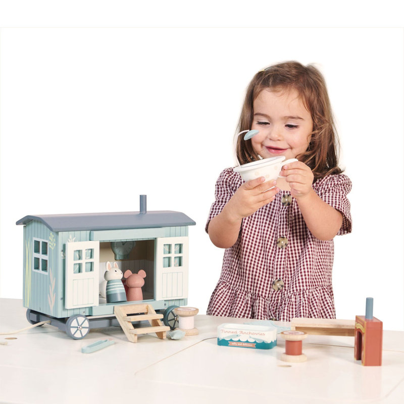 Shepherd's Hut Dollhouse