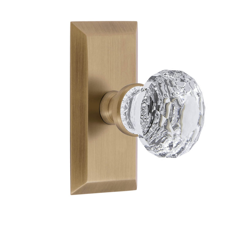 Grandeur Fifth Avenue Short Plate Privacy with Brilliant Crystal Door Knob, 2.75", Vintage Brass