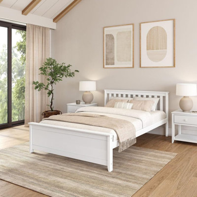 Base de lit plateforme en bois massif avec tête de lit