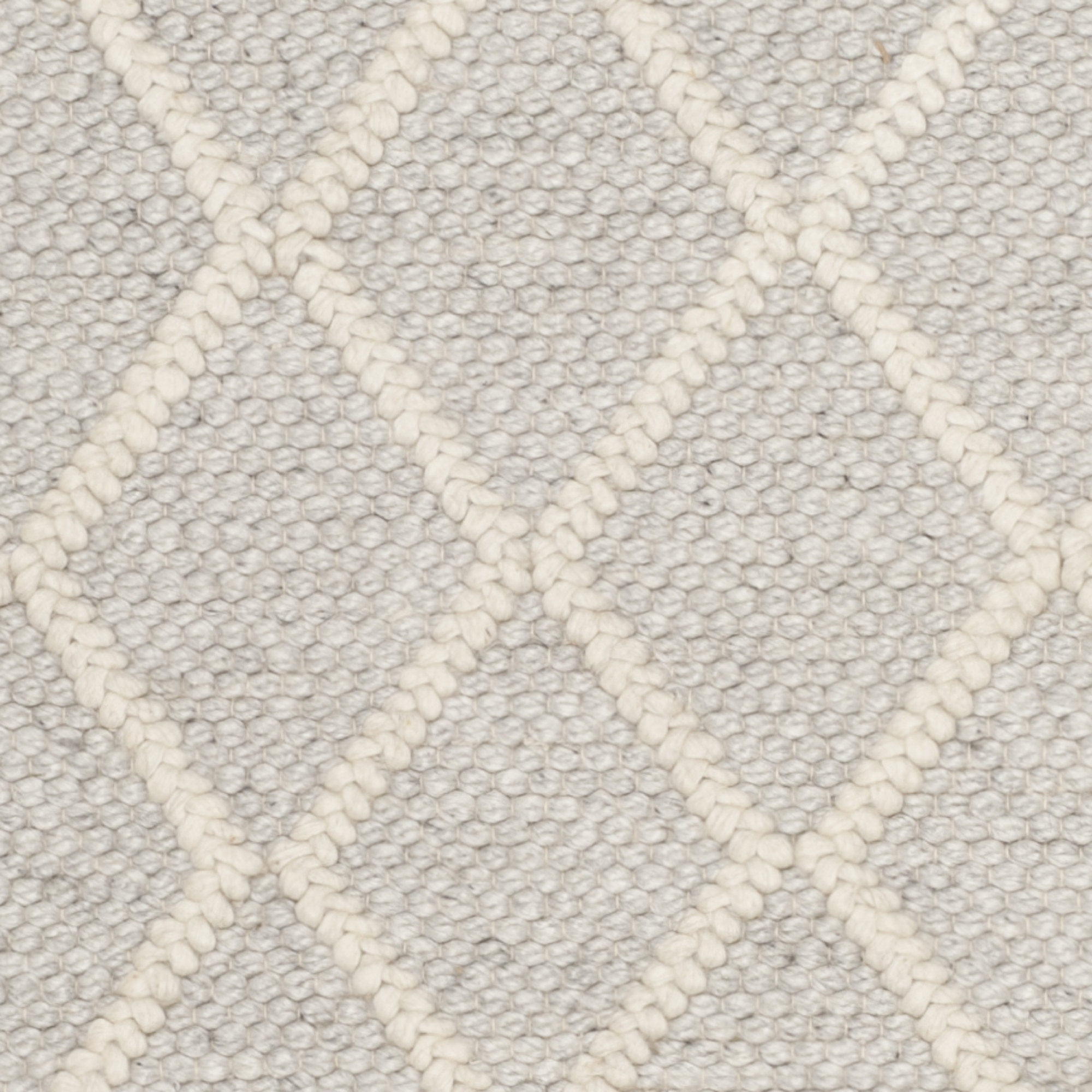 Russo Geometric Flatweave Silver/Ivory Area Rug, Rectangle 9' x 12'
