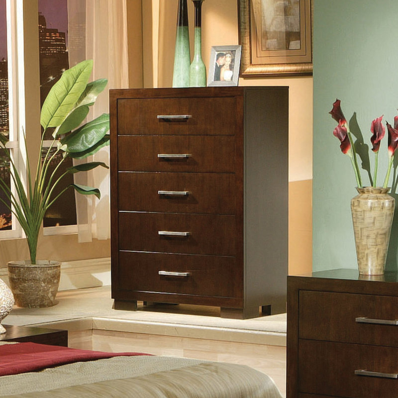 Alinblot 5 - Drawer Dresser, Cappuccino