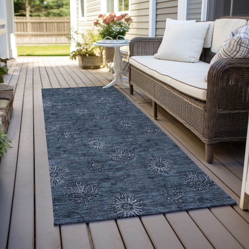 Malchow Flatweave Washable Floral Indoor / Outdoor Rug, Runner 2'3" x 7'6"