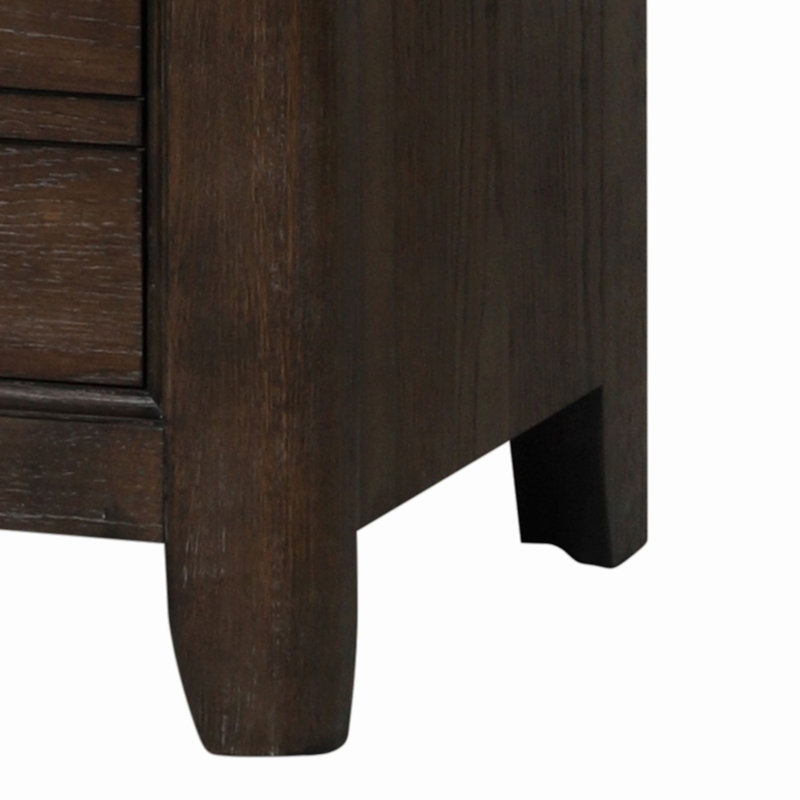 Commode antique avec tiroirs en cèdre