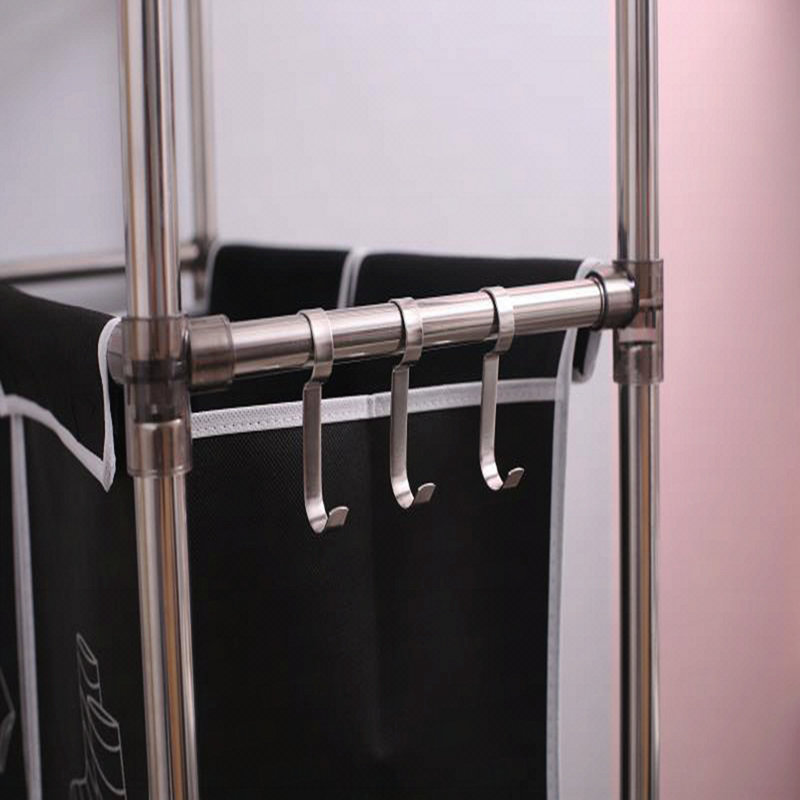 Trieur de linge à 3 niveaux avec 4 sacs amovibles pour organiser les vêtements, la lessive, les lumières, les sarcelles, trois crochets