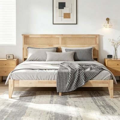 Lit en bois massif avec tête de lit en rotin, lit en bois d'hévéa avec poutres de soutien centrales et pieds rehaussés