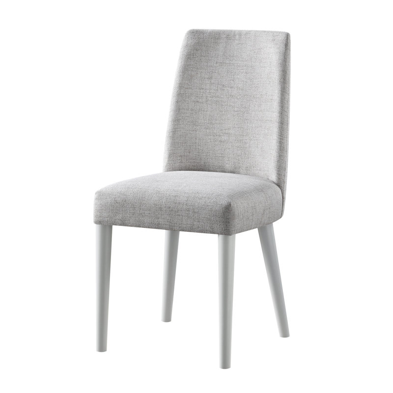 Chaise Taylor
