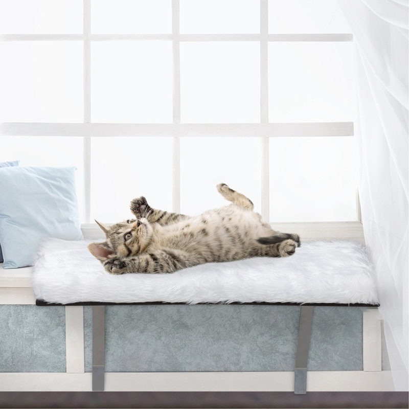 Wall-Mounted Cat Seat With Soft Cushion And Supporting Feet