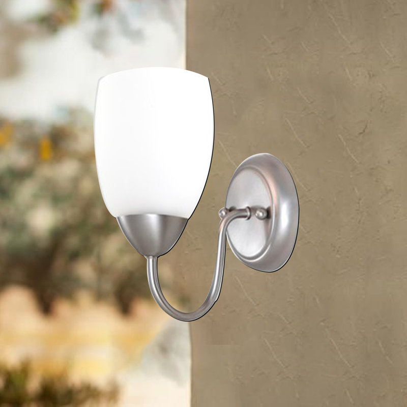 Applique murale de salle de bain en nickel brossé à 1 lumière à intensité variable Murielle