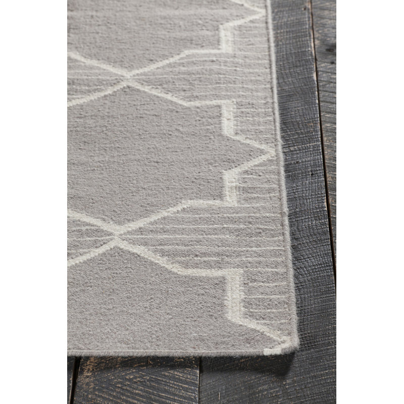 Chevella Authentic Flatwoven Handmade Silver Gray & Off-White Reversible Modern Geometric Star Lattice Wool & Cotton Area Rug