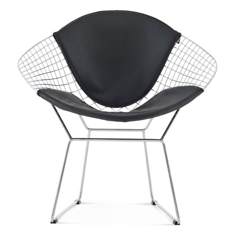 Chaise Diamond avec structure en fer poli, assise en similicuir noir, largeur d'emballage 56 cm, structure en fil d'acier et fer soudés à la main, finition blanche, hauteur 79 cm, détails complexes