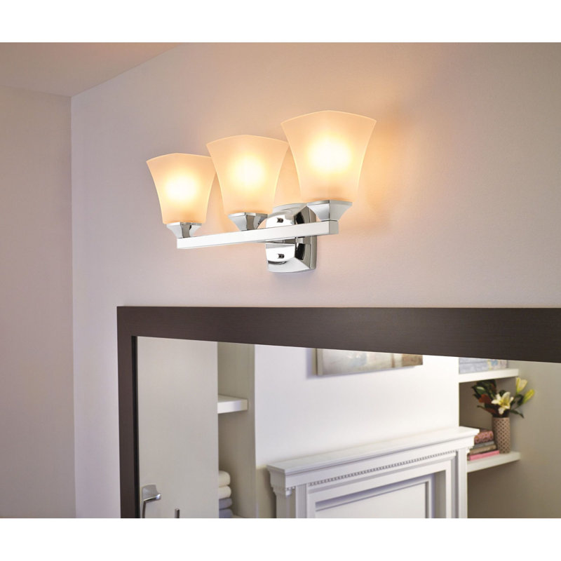 Moen Voss 3-Light Vanity Light, Chrome