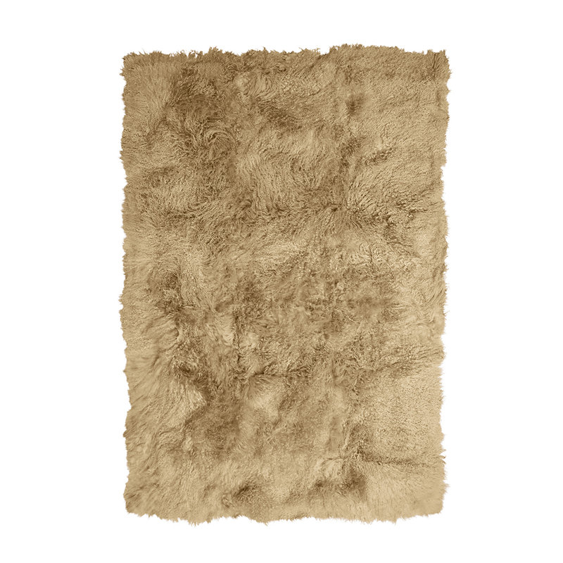 Sheepskin Area Rug in Champagne