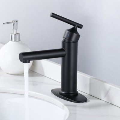 Single-handle Bathroom Faucet with Drain Assembly
