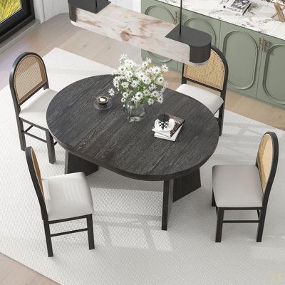 Ensemble de salle à manger 5 pièces avec 1 table de salle à manger extensible et 4 chaises rembourrées avec dossier en rotin pour la salle à manger et la cuisine