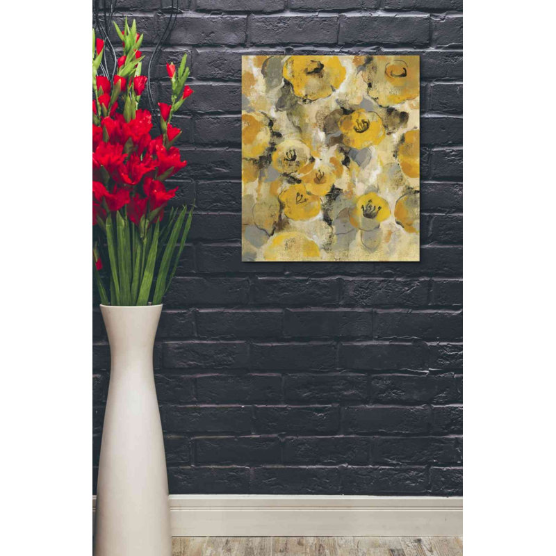 «Yellow Floral II» par Silvia Vassileva, H 24 po x l 20 po x P 0,75 po