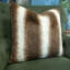 Coussin décoratif à double face en fausse fourrure à double face Thomas Collection®-134471793