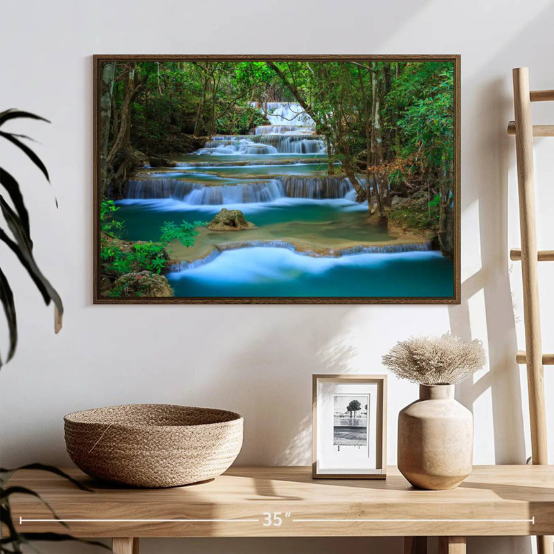 Cascade de la forêt de Kanchanaburi, 25 po x 17 po, Cadre flottant noyer
