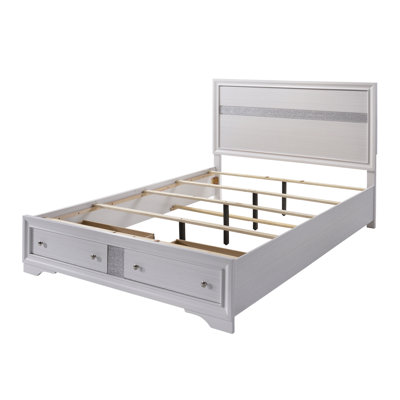 Lit plateforme en bois massif Sana