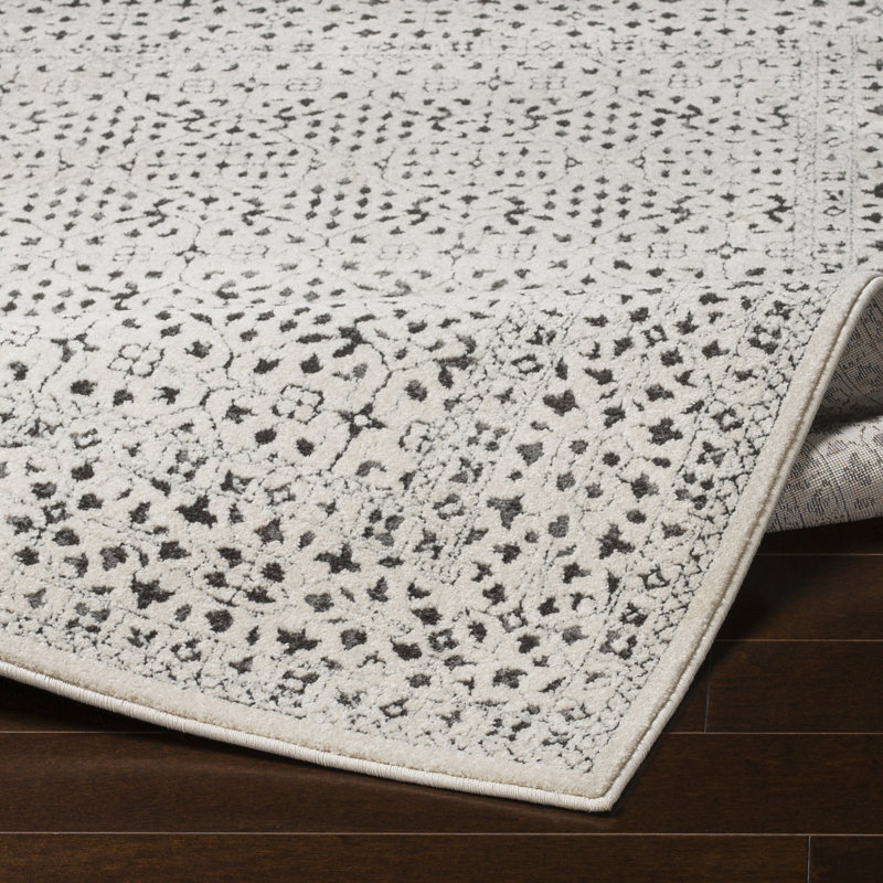 Batty Oriental Indoor Rug, Rectangle 2' x 3'