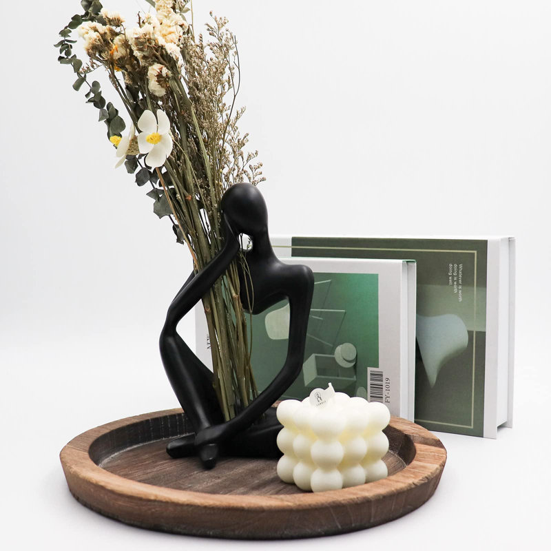 Daysen Statue, Black