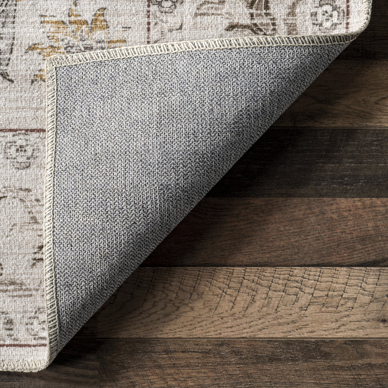 Arwen SpinClean Vintage Traditional Machine Washable Area Rug, Rectangle 3' x 5'