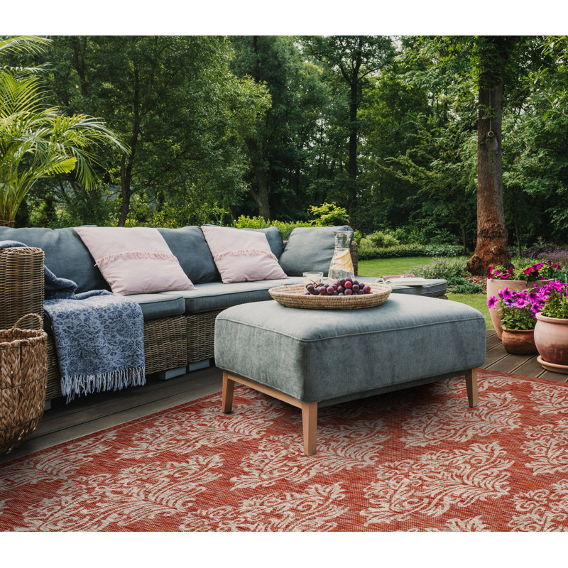 Courtyard Performance Damask Indoor/Outdoor Area Rug, Rectangle 8' x 11'