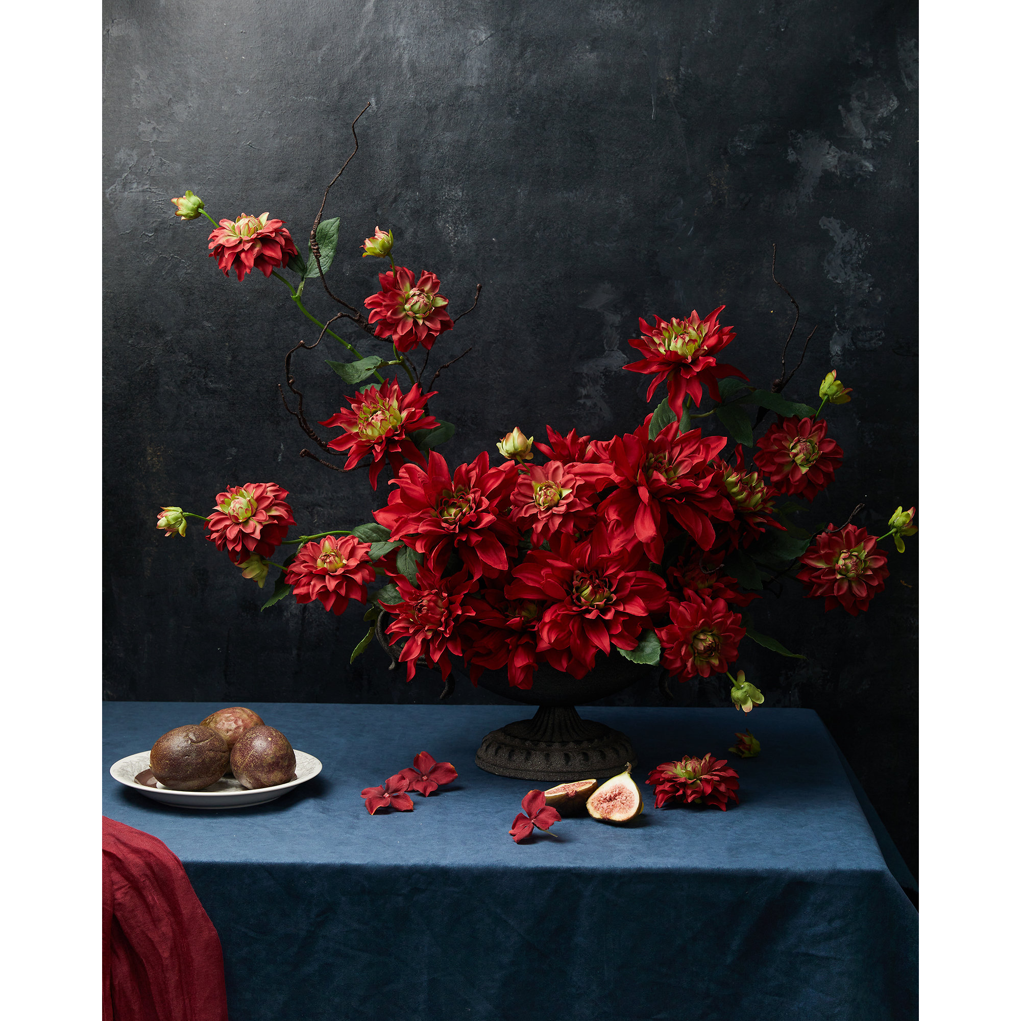 16 Pieces 17" Artificial Dahlia Flowers for DIY Home and Centerpieces Decór, Red