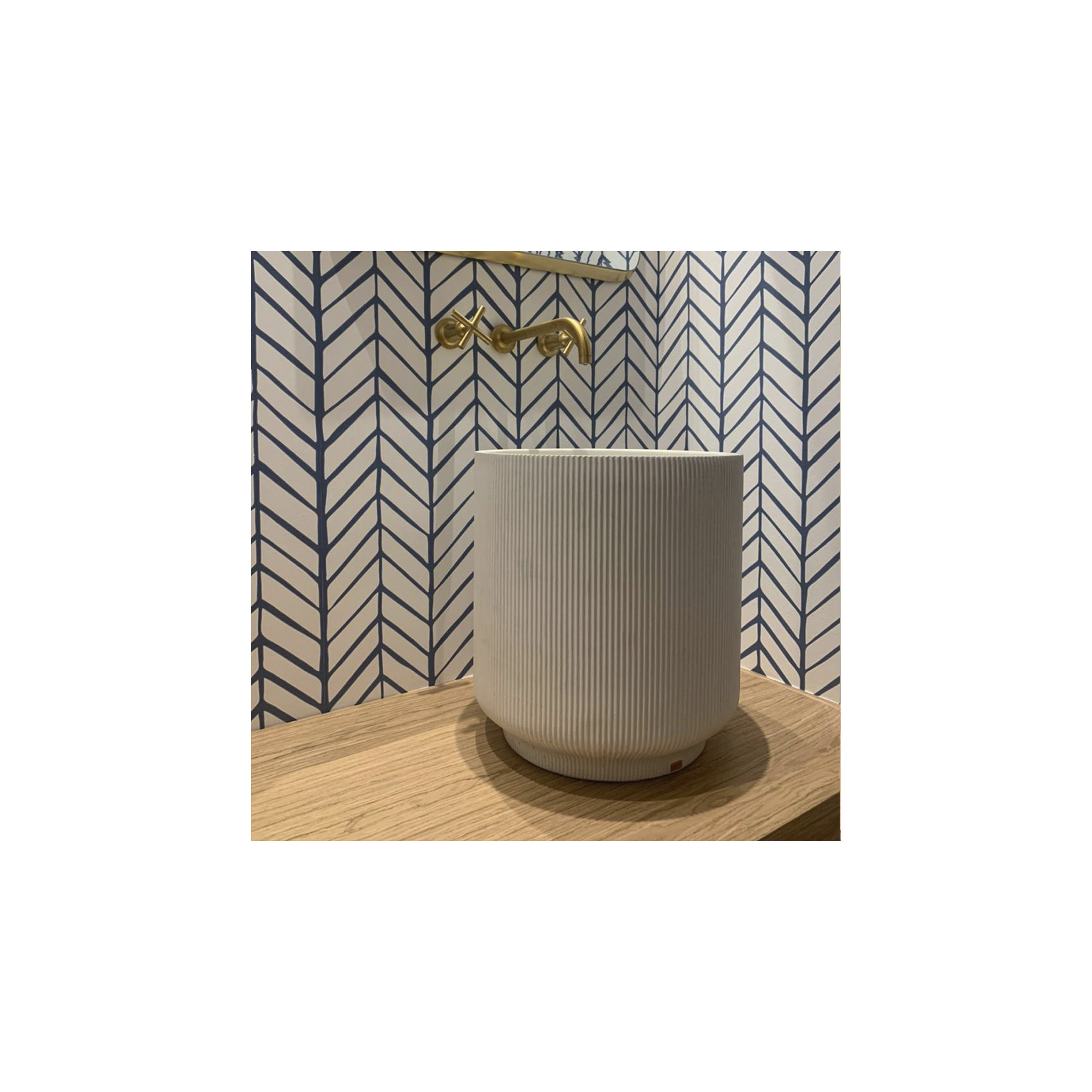 Lotus Concrete Handmade Bathroom Sink, Rain Gray