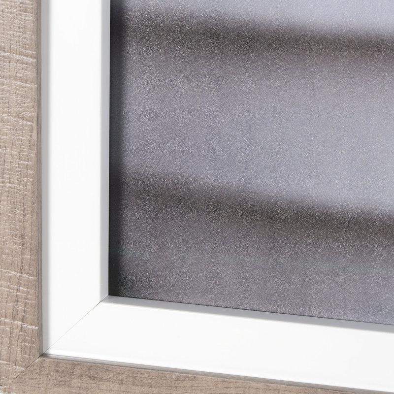 «Waiting for the tide», reproduction d'art encadrée et texturée matte sous verre