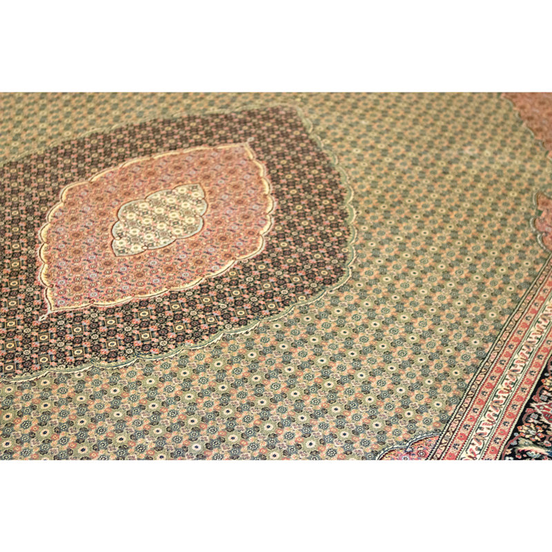 Hand Knotted Wool Indoor Rug
