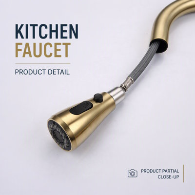 Robinet de cuisine polyvalent avec douchette extractible, buse rotative à grande arche et deux modes d'arrosage pour plus de commodité et d'efficacité.