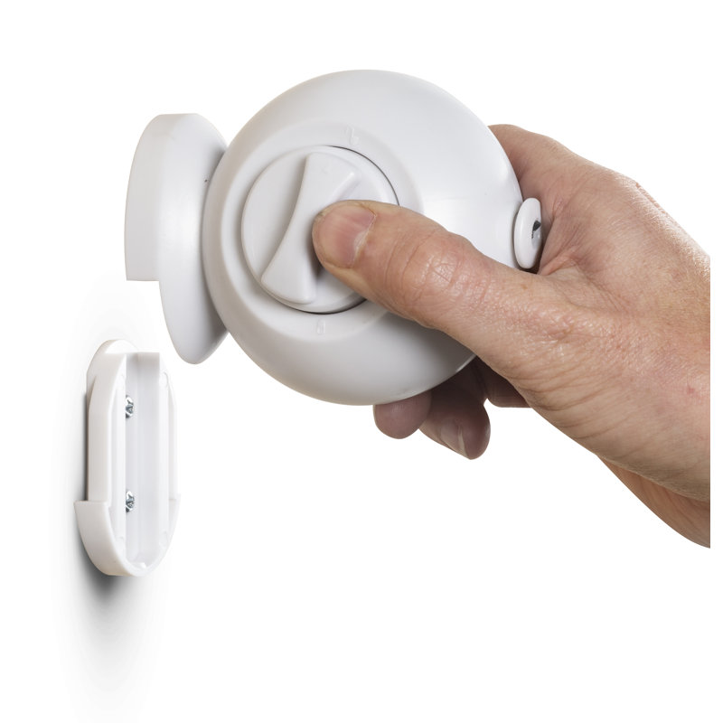 Daytek Plastic Retractable Clothesline