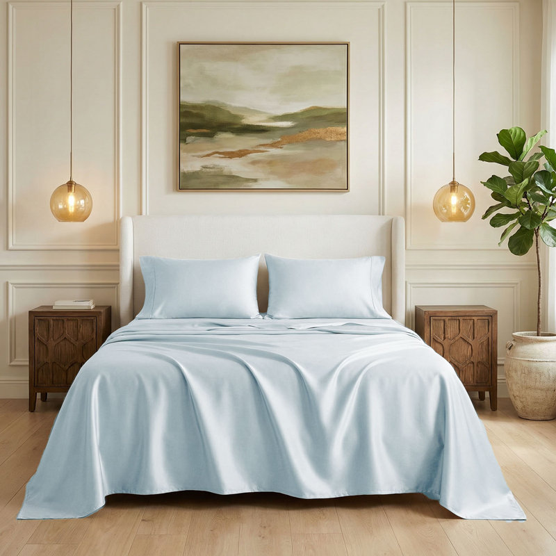 600 Thread Count 100% Cotton Sheet set in Sateen Weave, King Sheet Set with 2 Pillowcases, Light Blue, Solid