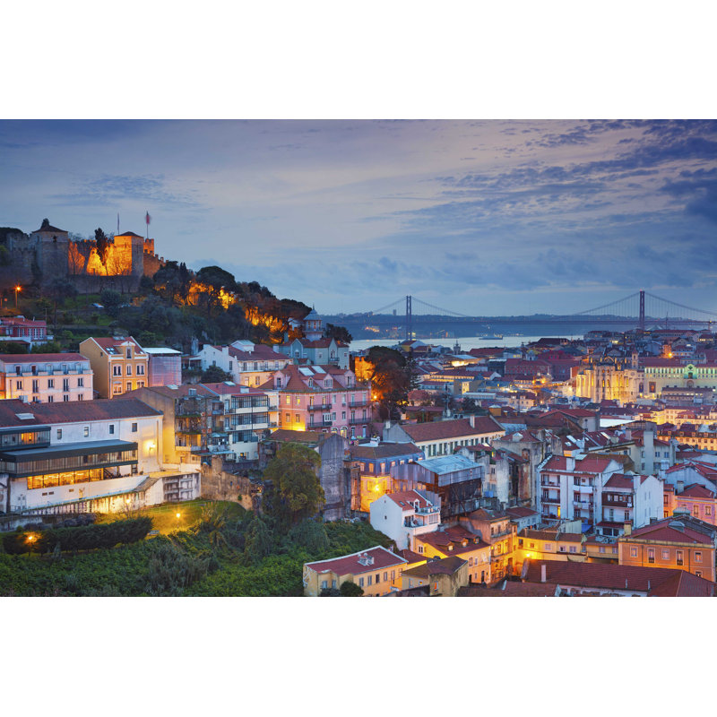 Lisbon - Photographie sur toile tendue, H 24 po x l 36 po