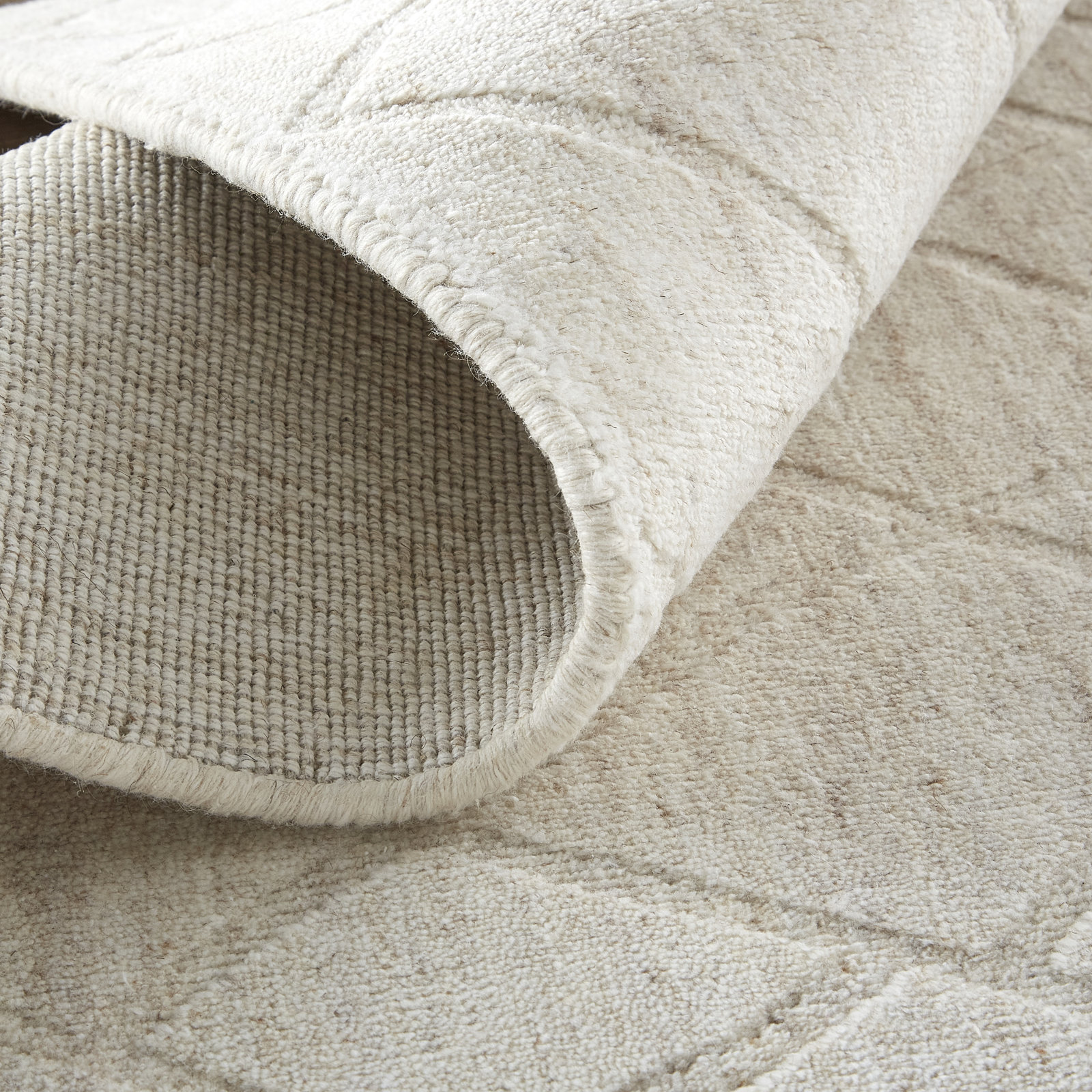 Kentoria Hand-Woven Rug, Rectangle 10' x 14'