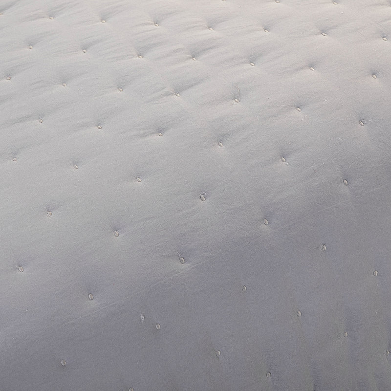 Julia Quilt, Gray, Full/Queen Quilt + 2 Shams + 1 Throw Pillow