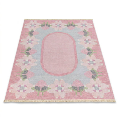 Rosalie 7' X 10' Area Rug