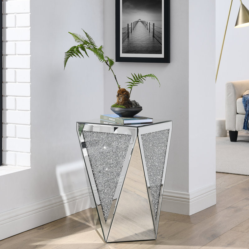 Table d'appoint en miroir avec bord taillé en diamant, + verre, table de bout argentée 13 x 13 x 23 po, conception élégante, aucun assemblage requis, po