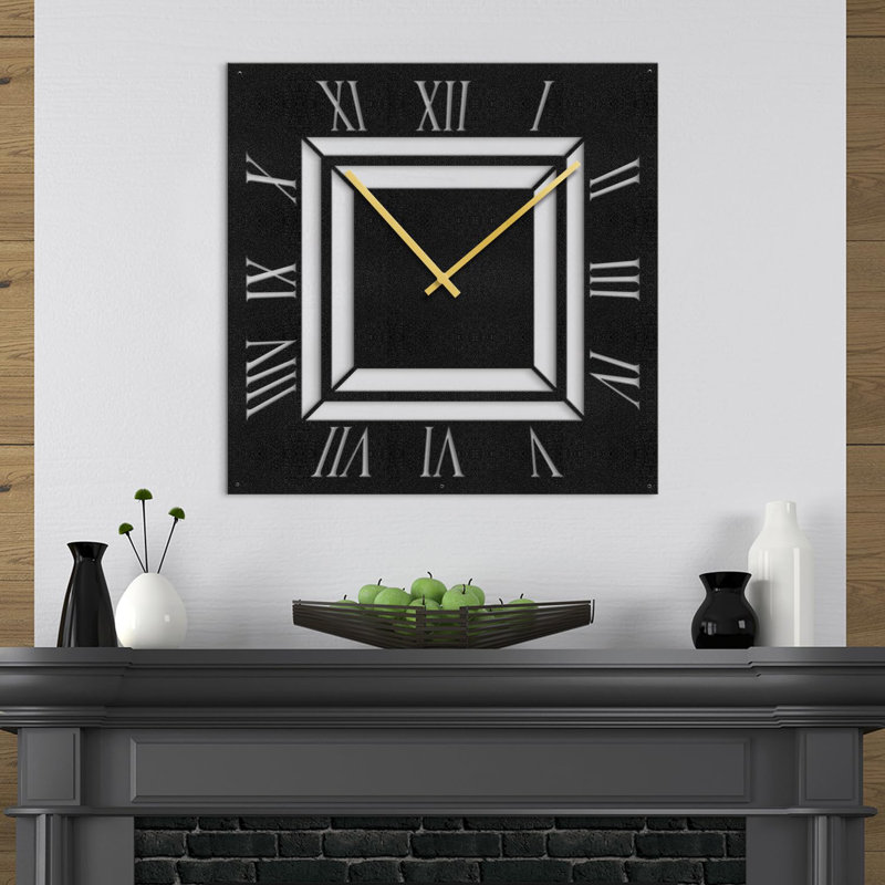 Horloge murale en métal, L 18 po x H 18 po