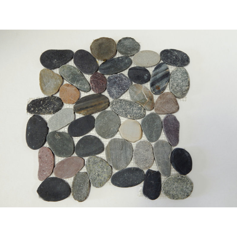 Mosaïque de galets plats mats 12 po x 12 po