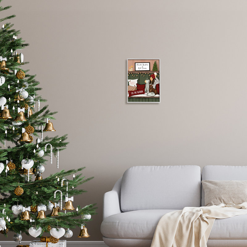Ba-854, "Cozy Girl" avec des phrases de Noël encadrées sur bois par Saba Rauf, Estampe numérique Farmhouse