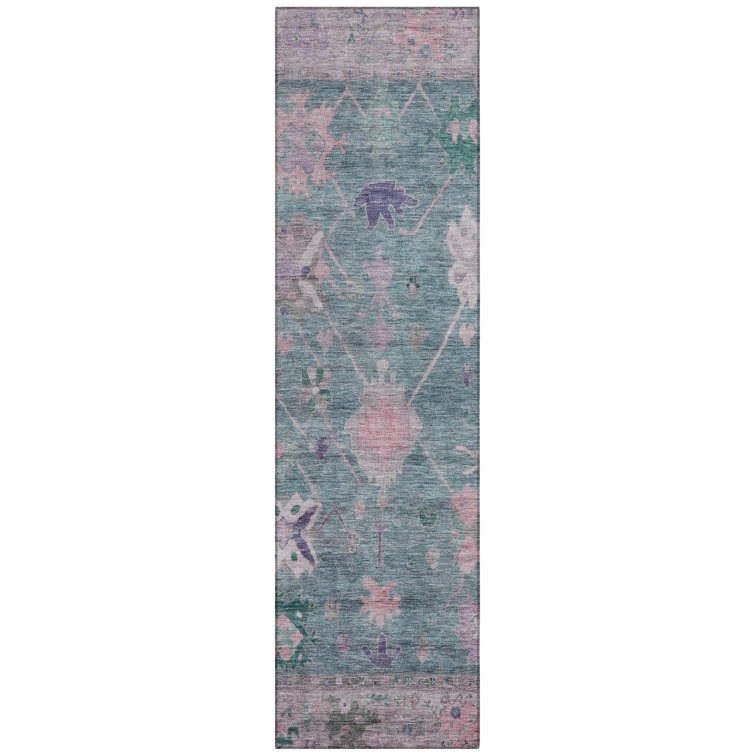Machine Washable Indoor/Outdoor Xhevrie Green Rug