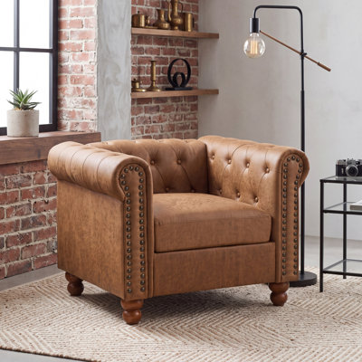 Jhosep Air Leather Faux Leather Chesterfield Chair