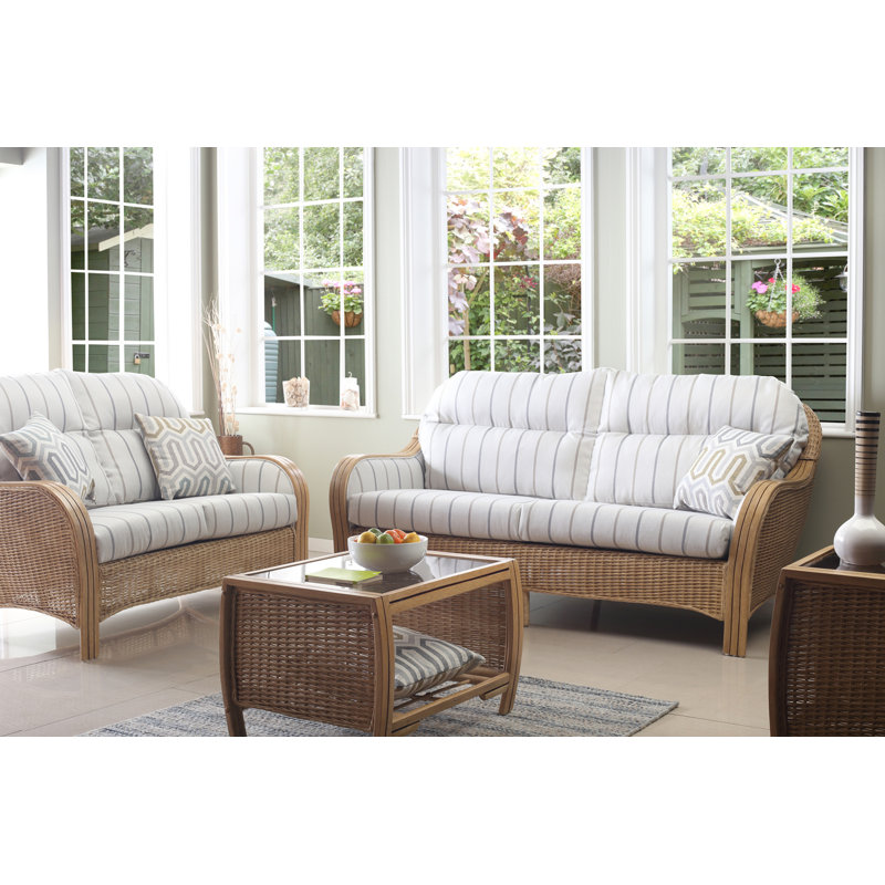 Buffavento 4 - Piece Living Room Set