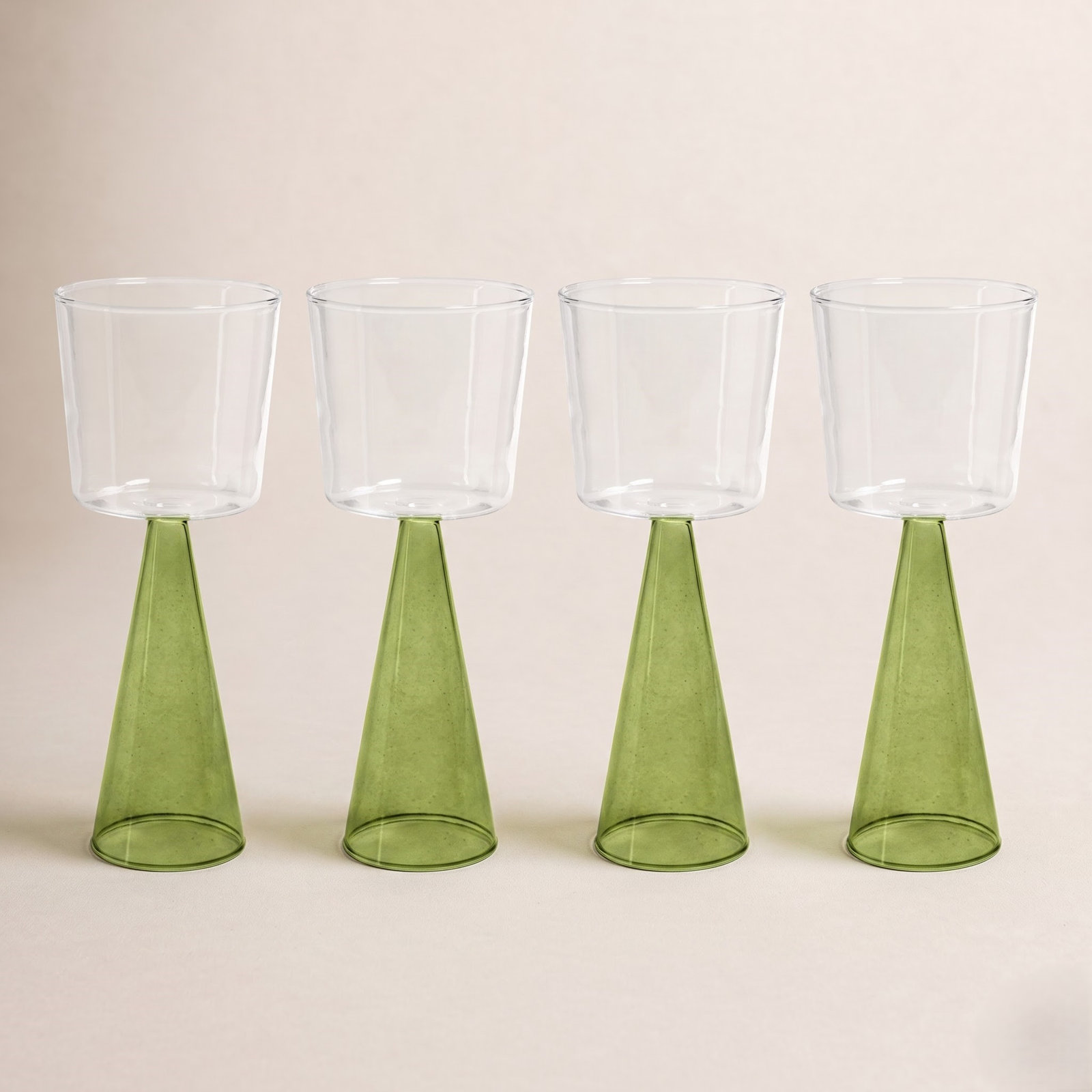 Monticello Red Wine Glass, Green, 12.51 Oz