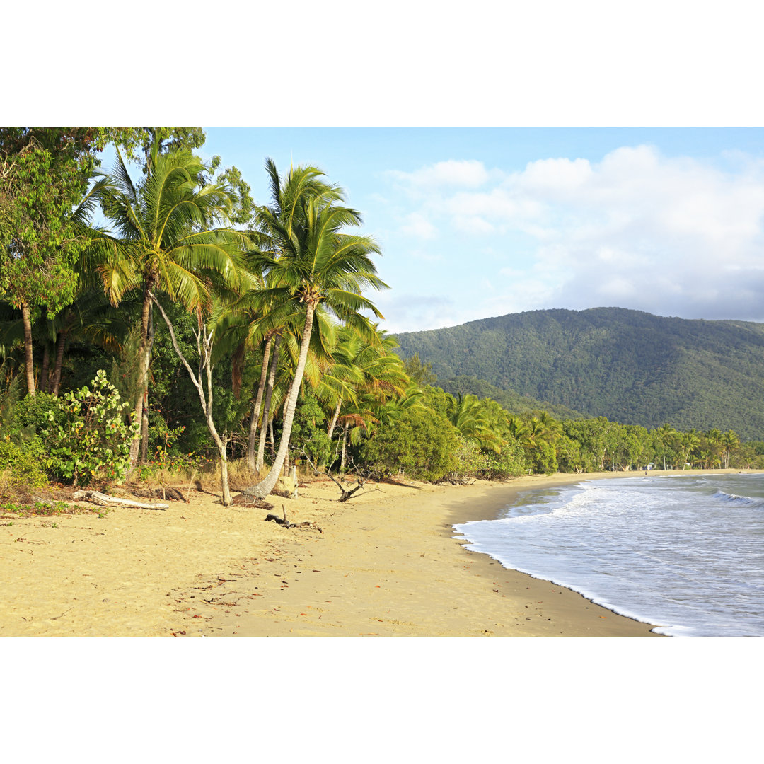 Tropischer Strand von BeyondImages - Leinwandbild